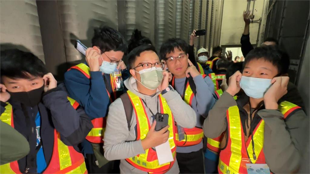 台鐵高雄車站限時導覽　探神秘機房重地開箱