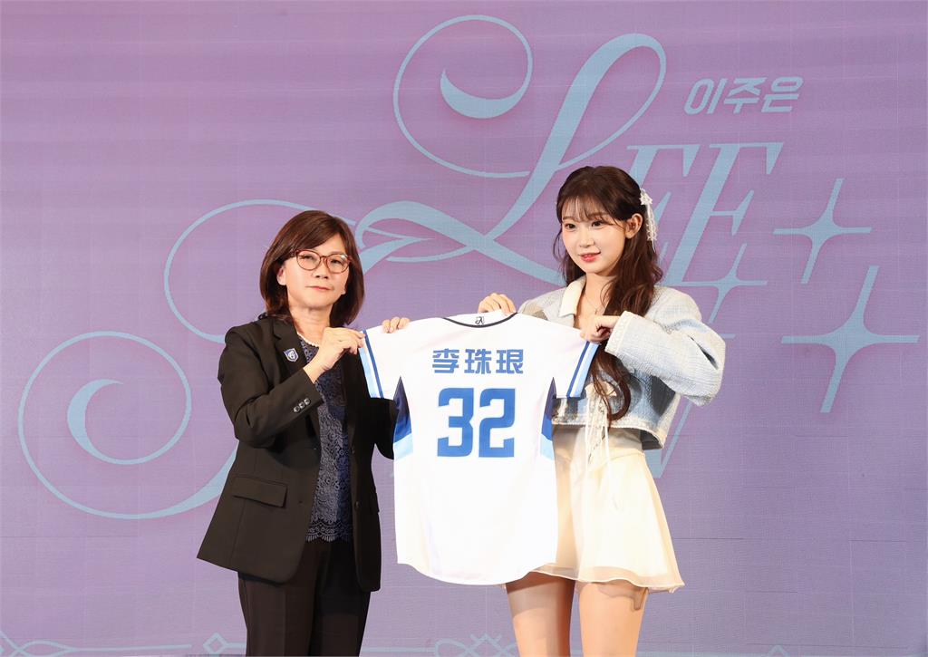 李珠珢台語「大家好」萌炸親揭1關鍵選擇台灣!對粉絲甜喊「我愛你」網全暈