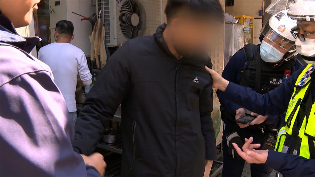 記者巧遇警方圍捕失聯移工 直擊逮人第一現場超驚險