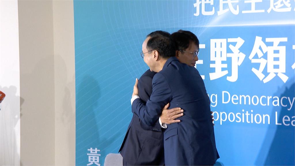藍白在野峰會砲口一致罵執政黨! 倒閣「不同調」 朱立倫:絕非喊喊