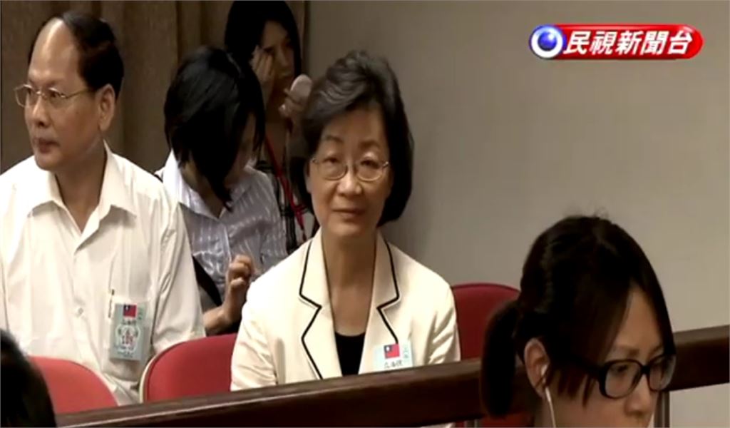 黃暐瀚突發文「廢死是趨勢」遭轟！下秒PO原片「竟是羅智強說的」網震撼