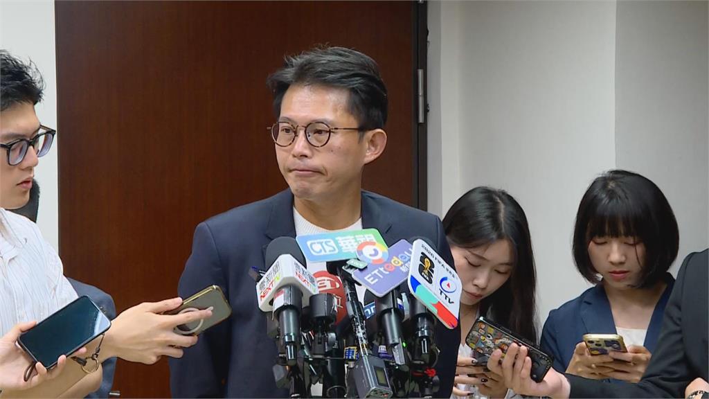 快新聞／時力氣炸要求道歉！黃國昌挨轟「未探望洪慈庸」　本人竟稱不知情
