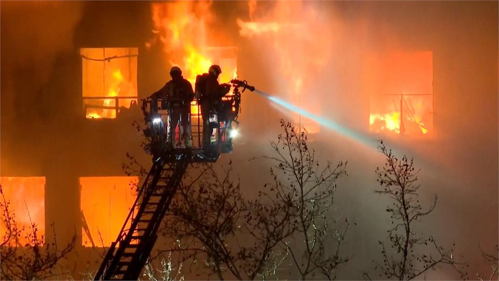 西班牙2大樓陷入火海　至少4罹難、14傷包含6消防員