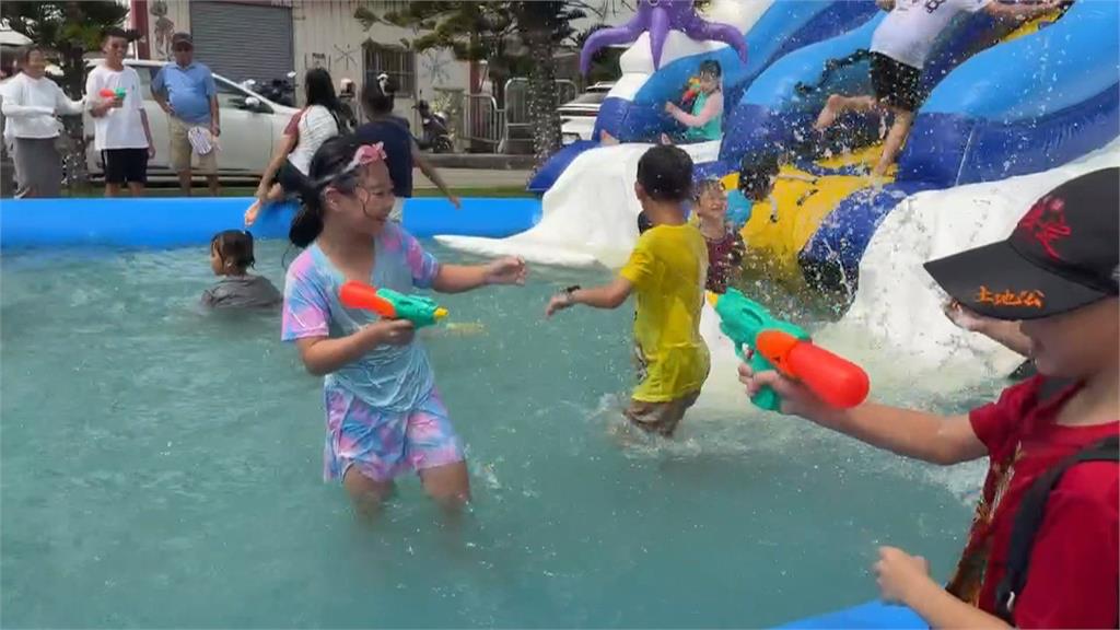 大暑吃大薯！台中宮廟備薯條、冰棒　供民眾大消暑氣