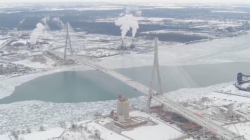 美加又鬧翻！　川普揚言禁美加大橋開通　加拿大官員反擊