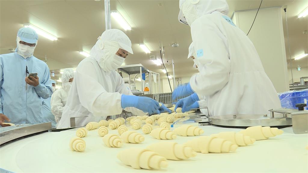 神級可頌只有台灣吃得到!全聯攜手日本阪急BAKERY 搶攻烘焙商機