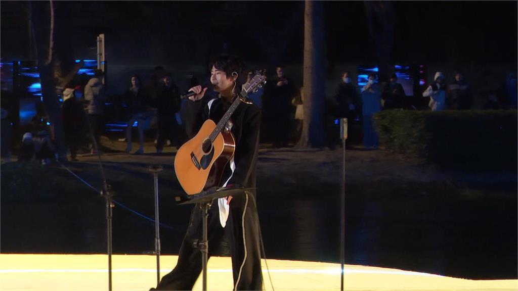 2026月津港燈節浪漫登場　黃偉哲﹑陳亭妃共同點燈揭幕