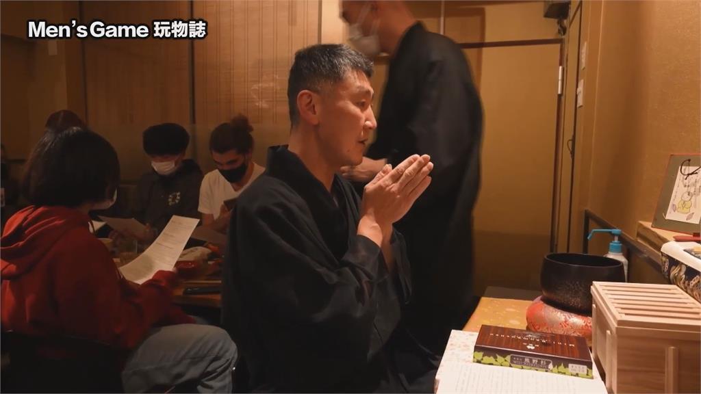 台男遊日開箱僧人酒吧!大師賣酒又組樂團 網調侃:壞掉的和尚