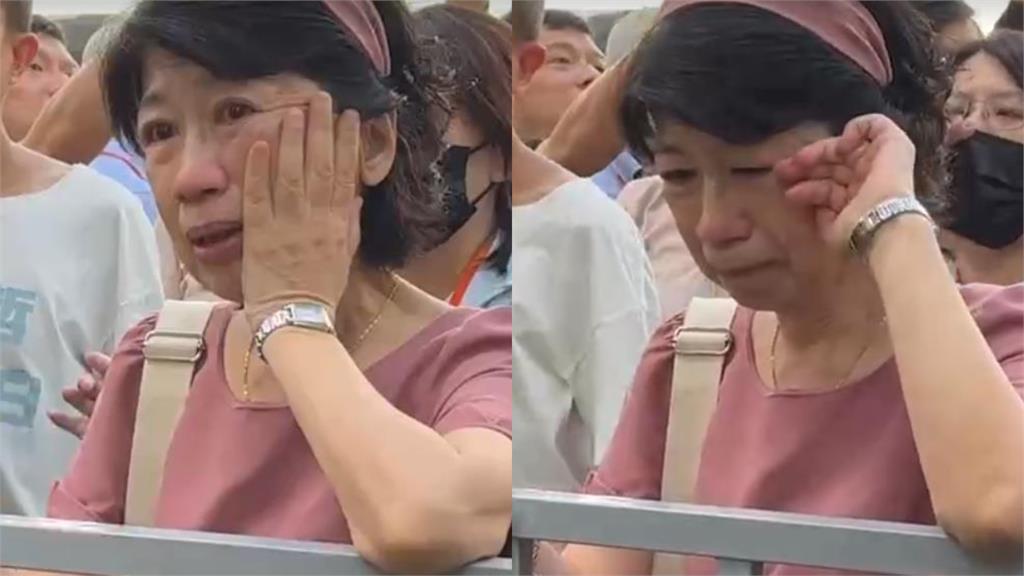柯文哲突暴走摔杯「飆三字經+嗆總統」！陳佩琪「緊抱小草」癱軟哭喊：他回來啦