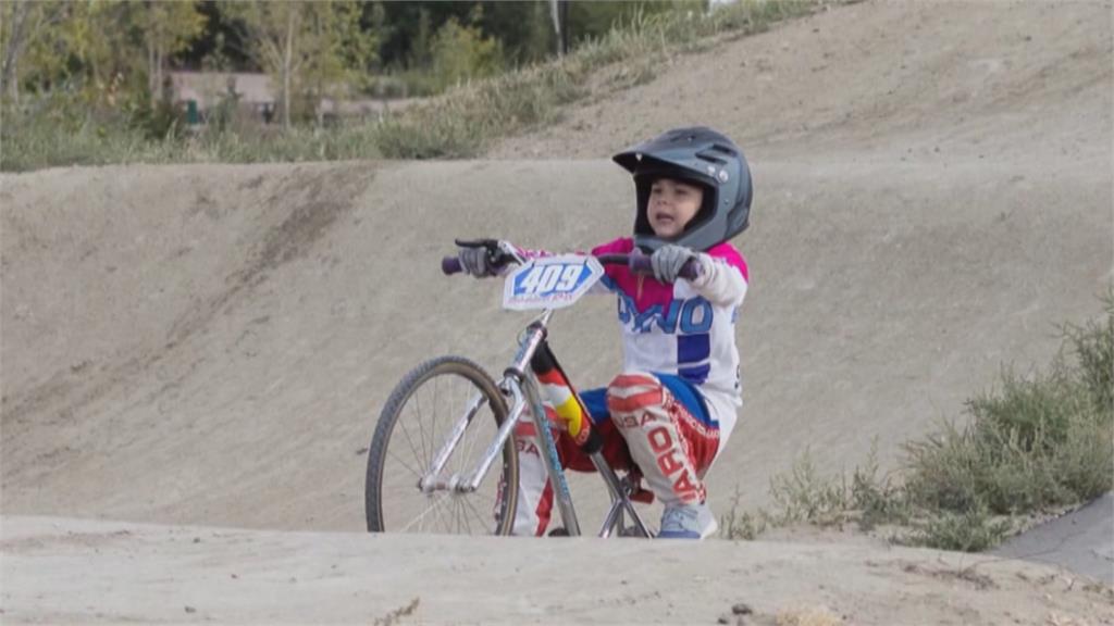 BMX競速單車競賽！最小只有9歲　嶄露頭角闖世界賽拚車王