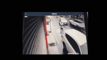 台中男開車逆向衝店亡!「頸部20公分刀傷」血跡飛濺…車內驚見一疊15萬現金