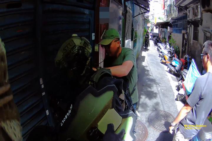 寮國手工錢包藏毒! 警扣1300萬海洛因、共逮14人