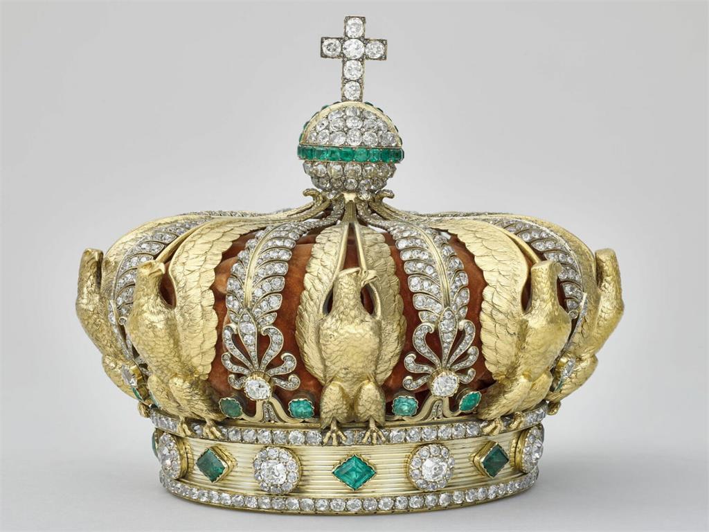 竊賊7分鐘盜羅浮宮無價之寶!曝拿破崙「9件珍寶」遭竊、后冠找回了