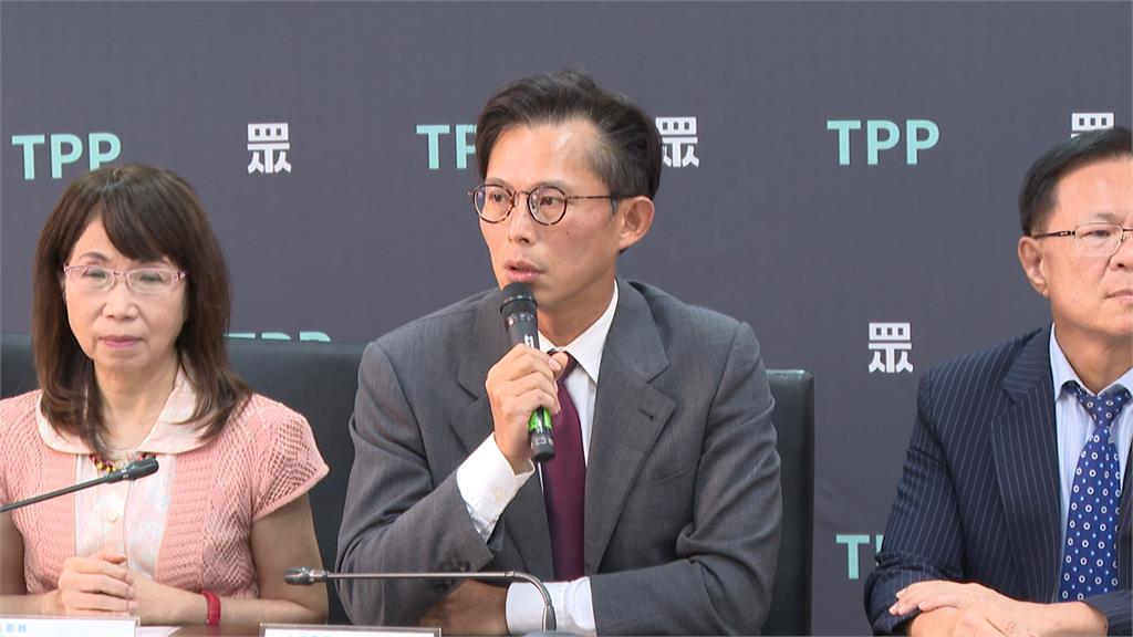黃國昌養狗仔風波延燒　謝姓女記者遭爆「一人分飾兩角」