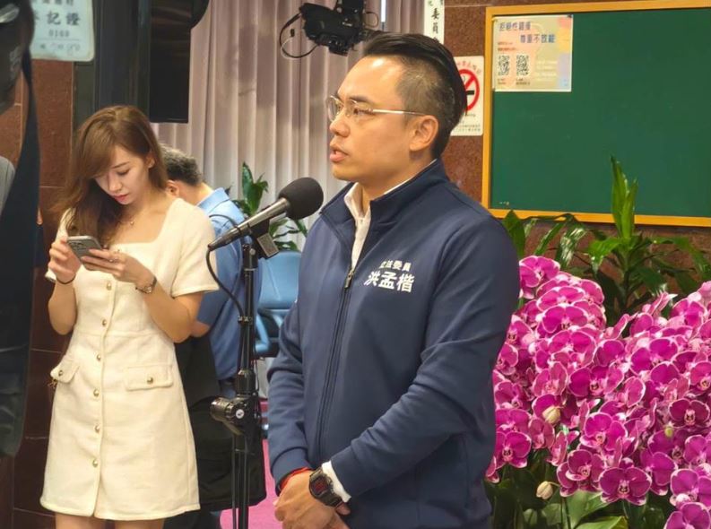 快新聞／洪孟楷稱民進黨縱容毒駕反被打臉　莊瑞雄：藍白提案27分鐘就強行表決
