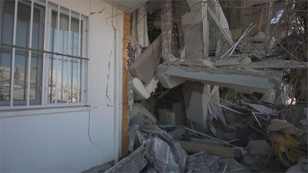 土耳其強震逾4.2萬死　婦受困258小時生還