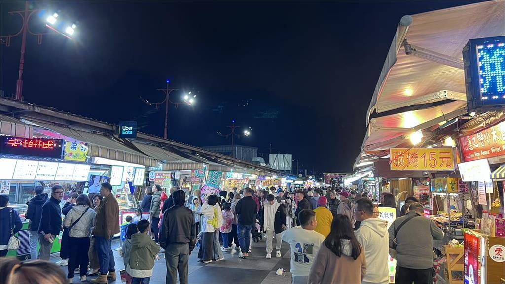 5星金賞夜市竟是這間！擠下士林、逢甲成「全台唯一」遊客讚：不會坑人