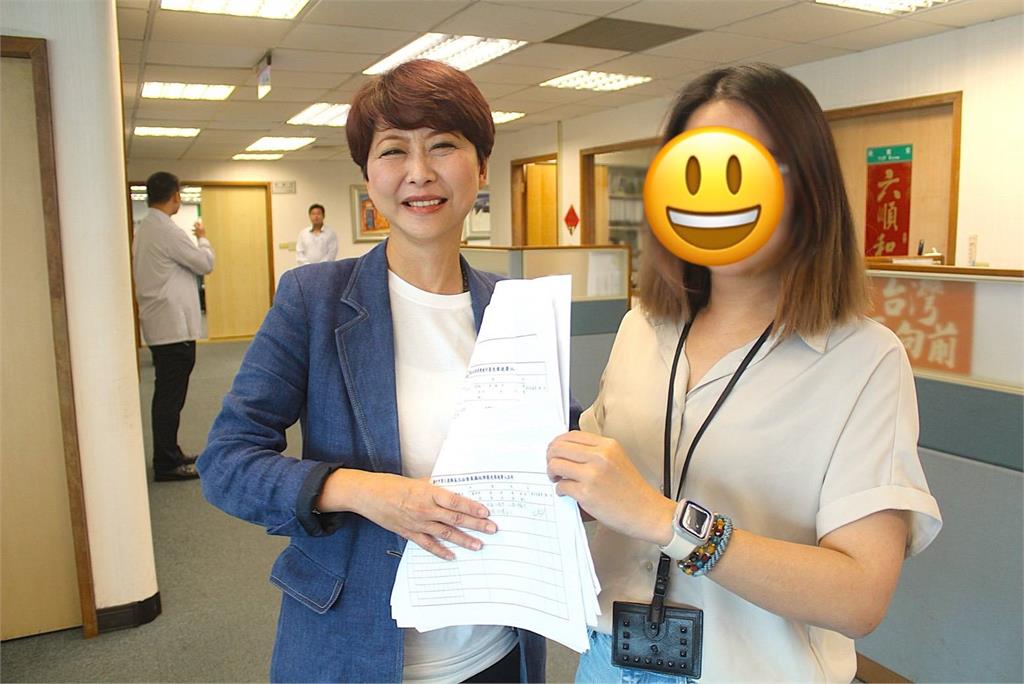 快新聞/罷免最後衝刺 陳亭妃每週親送連署書挺民主:民意不容忽視