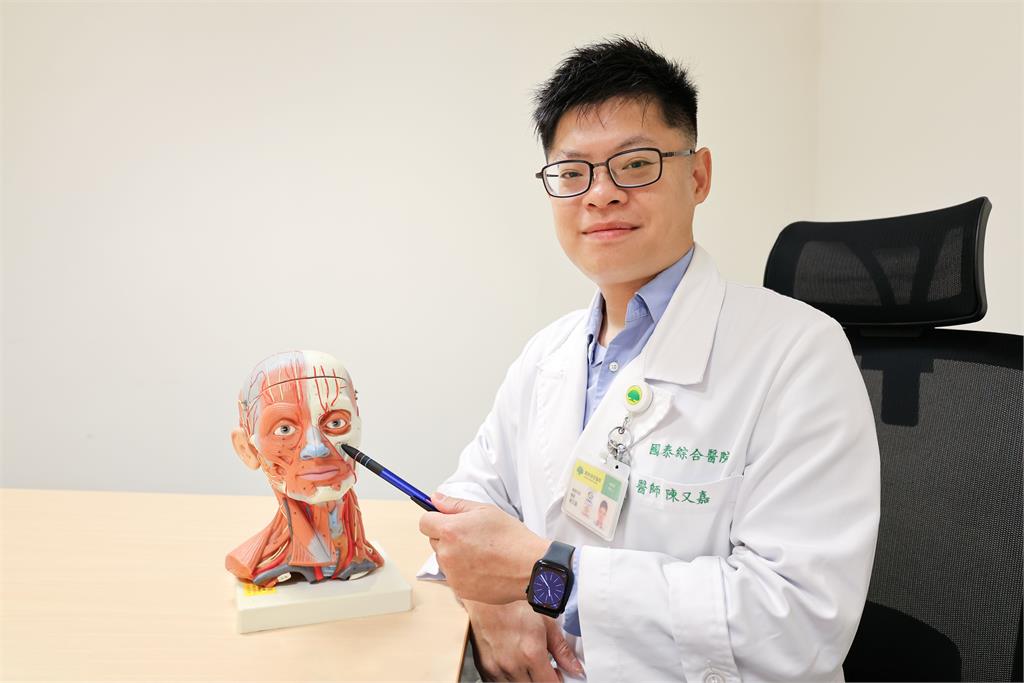 左臉痛跑去看牙無用 竟是疼痛性三叉神經病變！    