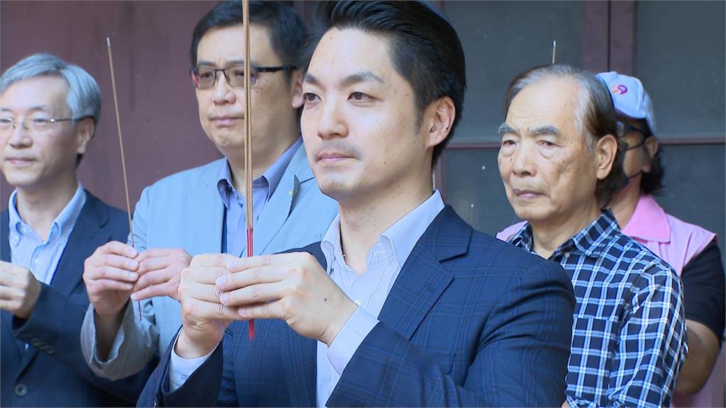 葫蘆寺參拜喬椅之亂!禮讓主位給侯挨轟 蔣萬安:重點是祈福敬神