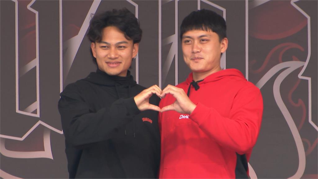 徐若熙旅外歡送會湧球迷 10年隊友劉基鴻哽咽送別