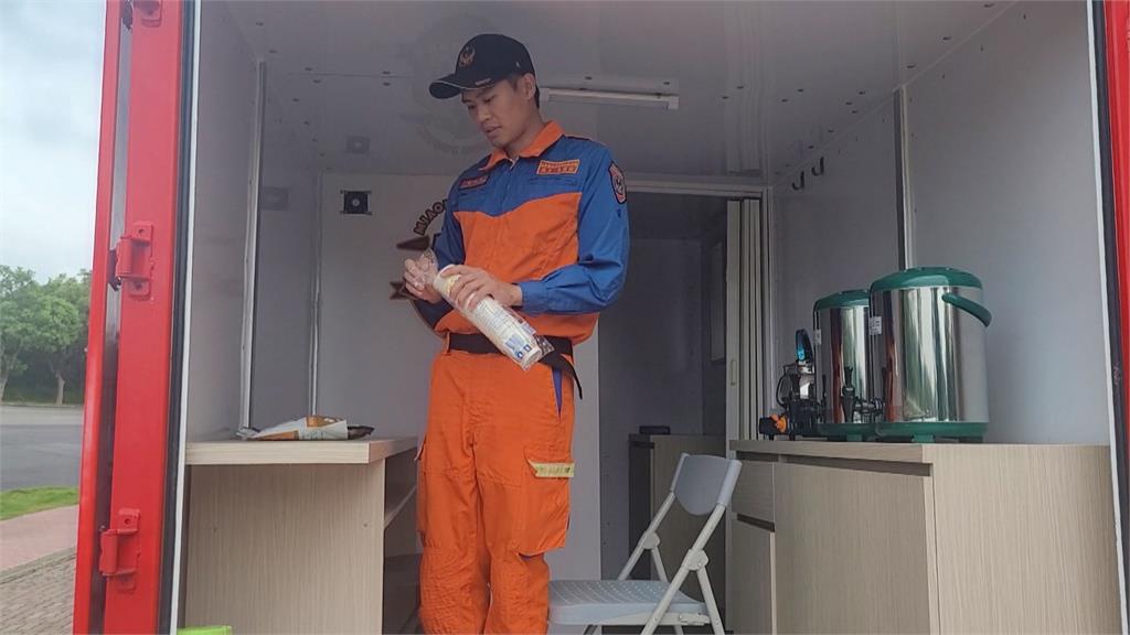 苗栗縣打造「救災後勤照護車」　提供喘息處所！當消防員最強後盾