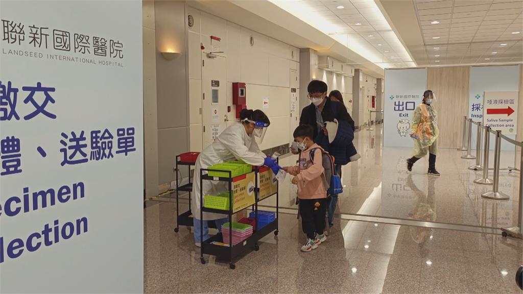 確診2.5萬多例「暴增43%」 中國入境今起唾液PCR