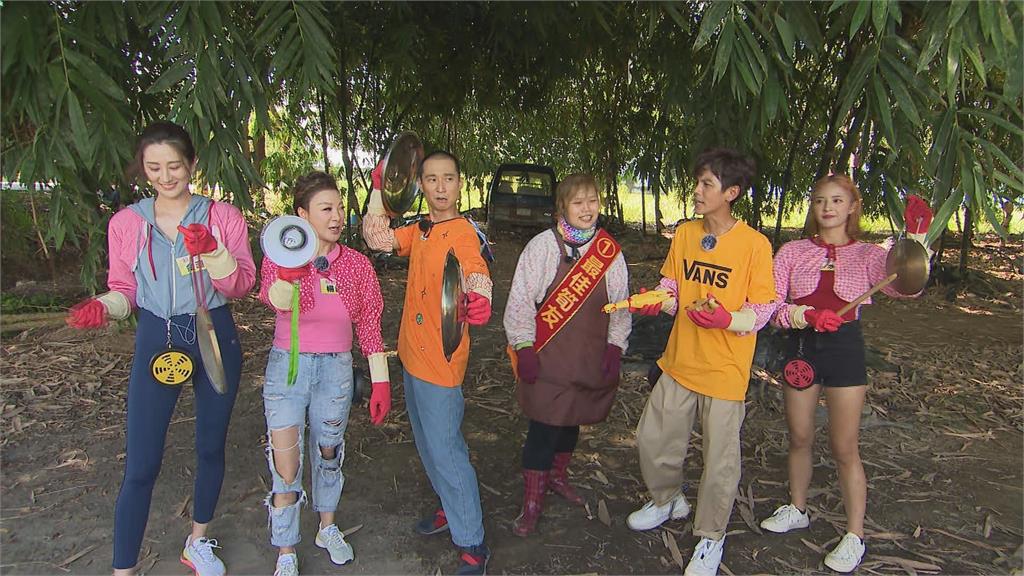 體驗筍農變成楊繡惠蓋上紅蓋頭找新郎!現場在地「所有男性正在逃跑」