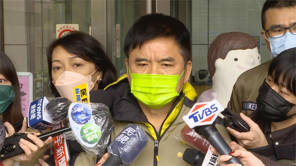 綠屏東縣長競爭激烈 擬四月初採"全民調"進行