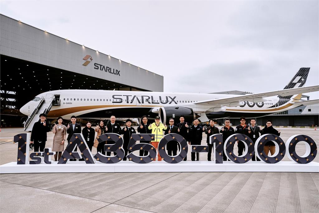 快新聞/親駕「星宇航空掌上明珠」客機回台!星宇航空年終一個月 張國煒回應了