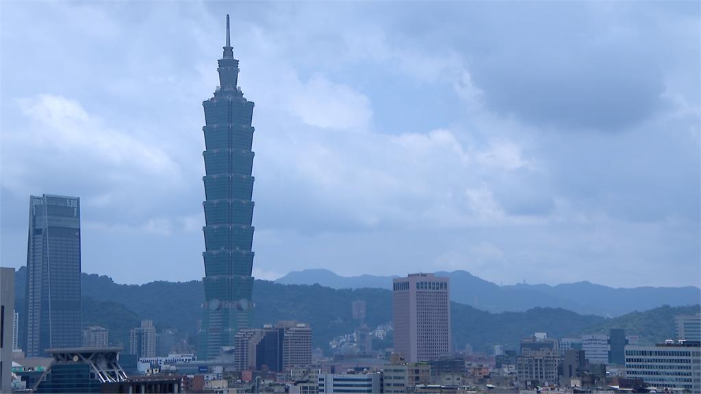 菲律賓熱低壓最快明天成颱「烟花」 若路徑北偏不排除陸警