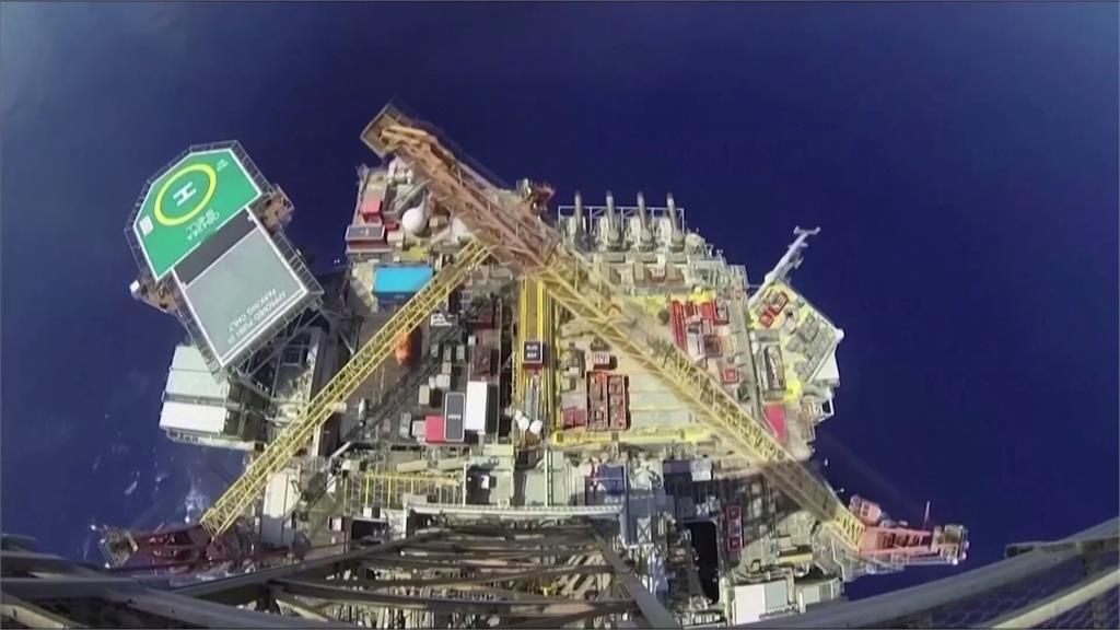 伊朗若封荷姆茲海峽 油價恐飆破100美元