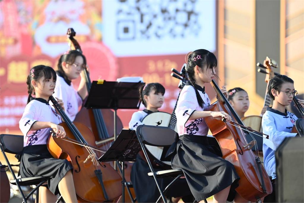 全國唯一受邀登上燈會主舞台　朴子國中國樂班以樂聲訴說家鄉故事