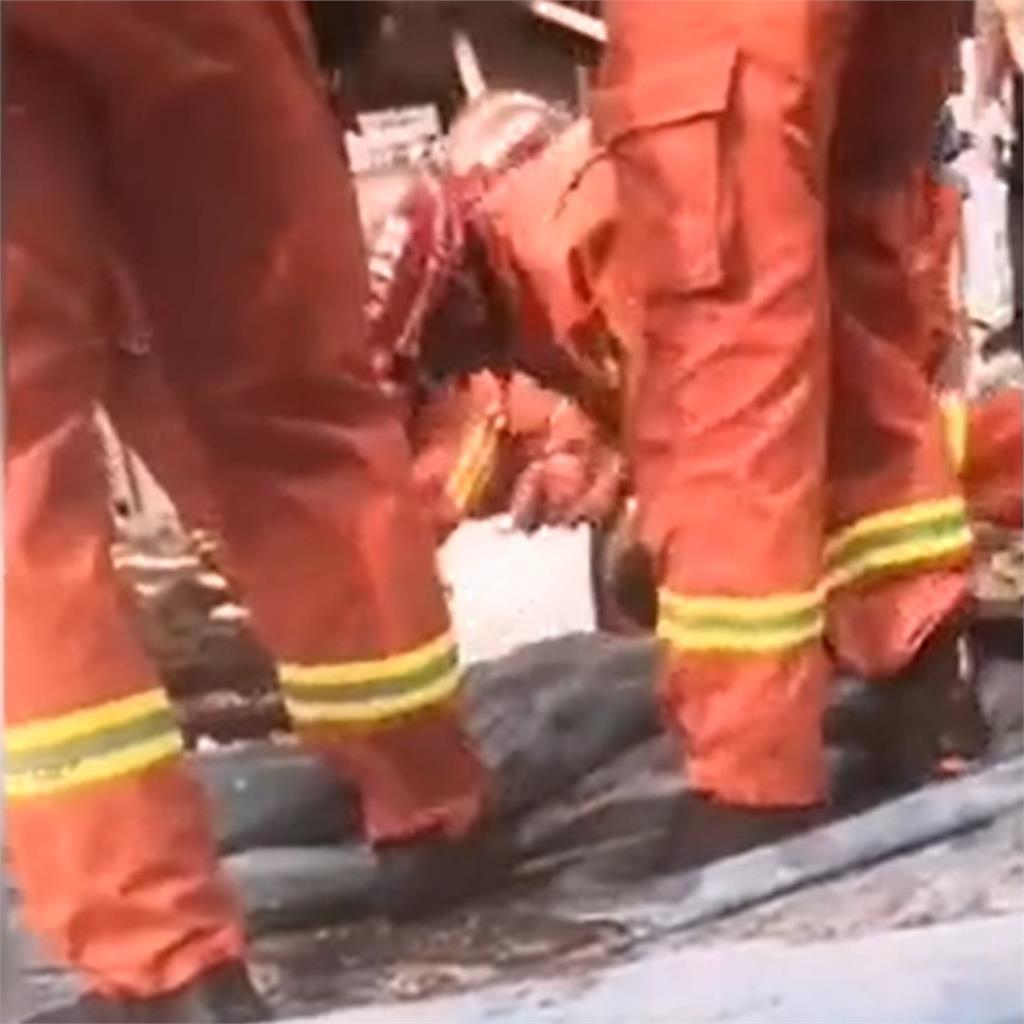 父親節悲歌！中國哈爾濱辦公大樓「天花板坍塌」11人遭活埋2人死亡