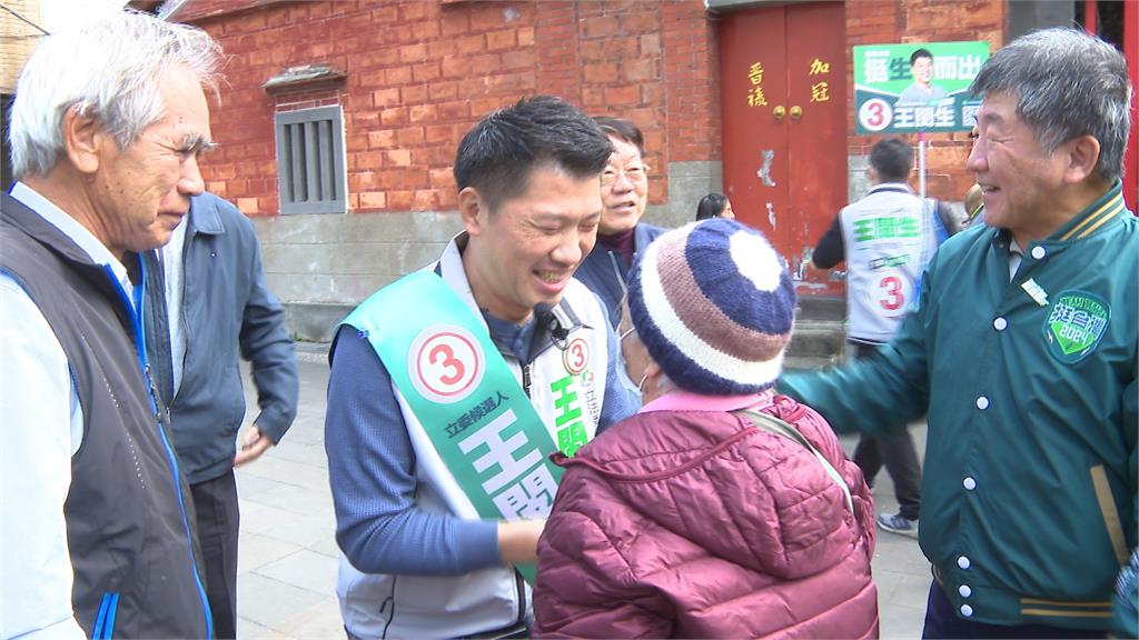 拚翻轉!王閔生景美市場掃街 陳時中、張茂楠化身最強助選團