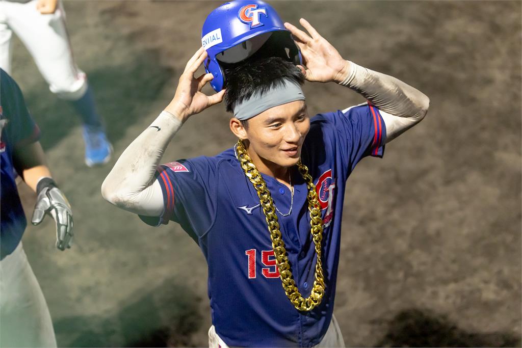 棒球(影)/U18世界盃台灣交手黑馬德國陷苦戰!延長賽取勝分組第2闖複賽