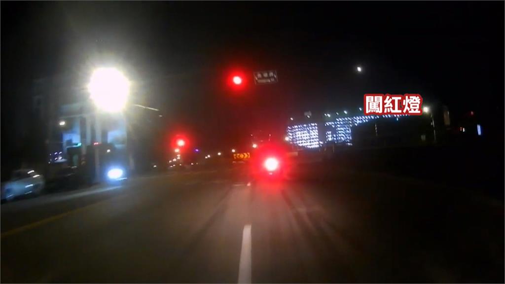 拒檢逃逸衝撞警方! 桃園酒駕男遭圍捕壓制