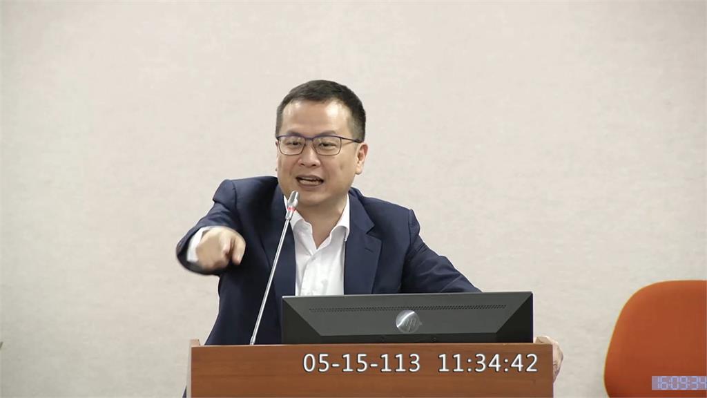 不滿柯建銘發言干擾議事　藍委羅智強提案設「這東西」
