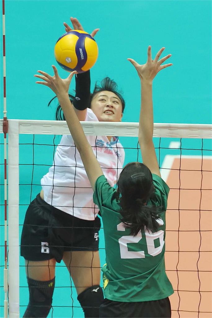 排球／福爾摩沙女子國際邀請賽  地主高師大激戰逾3小時不敵胡志明市吞敗