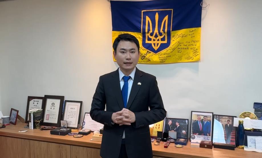 快新聞／澤倫斯基點名台灣！開嗆「提供零件助俄國產飛彈」　綠委震怒回應了