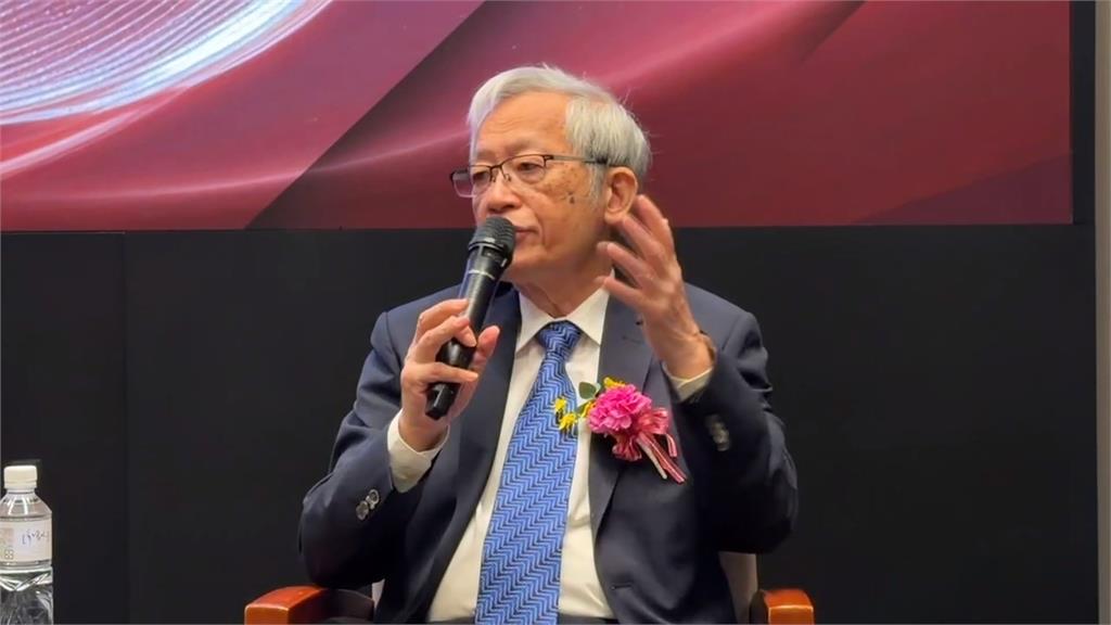 吳敏求奪潘文淵獎! 半導體傳奇齊聚一堂 史欽泰提敬業條款「這樣說」