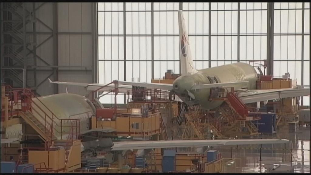 太陽閃焰影響飛安！　空巴召回6千架A320客機緊急維修