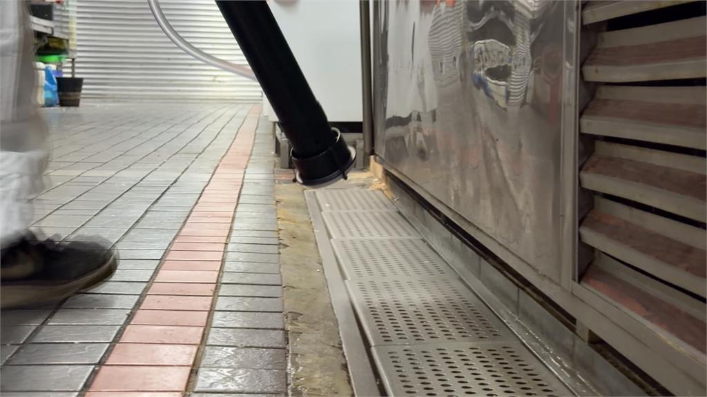 北市府"滅鼠清消"灑到食物 民眾抱怨連連