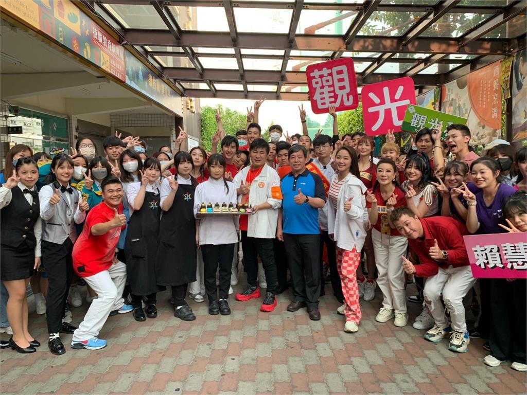 同學漂亮會早婚!楊繡惠問「那我呢?」胡瓜暖心回應