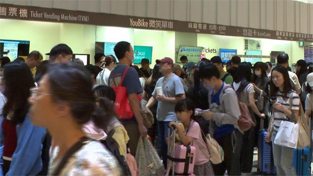 收假日國5北上塞爆！她宜蘭→台北「百元買到快速通關」只花1.5小時就到