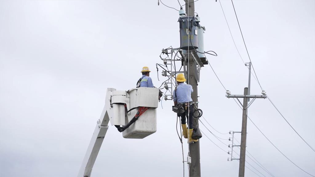 台電人員全員出動搶修拚復電　工研院無條件提供食宿