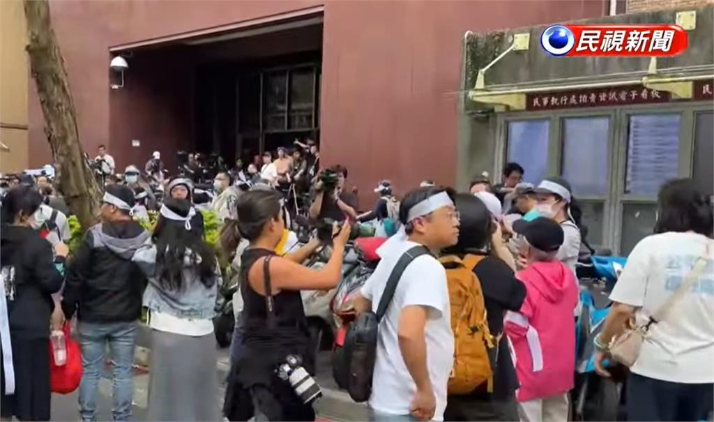 柯文哲宣判/一審遭判17年!游智彬竟現場高喊「若判重罪」:不要讓法官出去