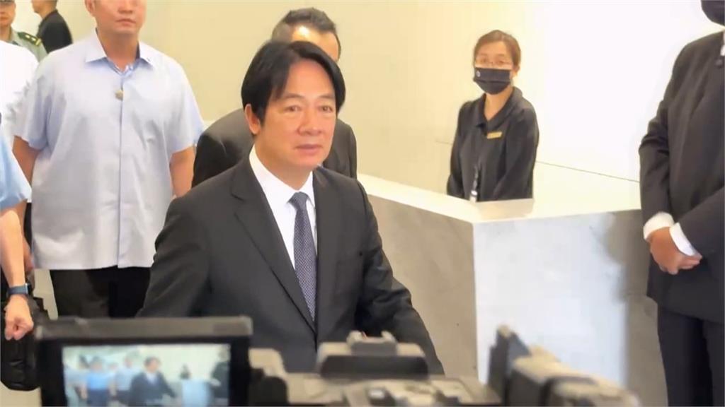 賴總統南下弔唁殉職飛官　盧爸爸沉痛呼籲重視T-34安全問題