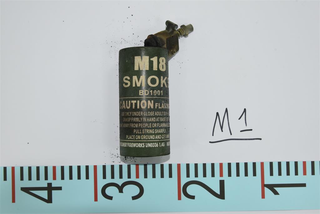 快新聞／張文下塌飯店曝光！驚見「15顆汽油彈」　大量煙霧彈、刀械「如軍火庫」