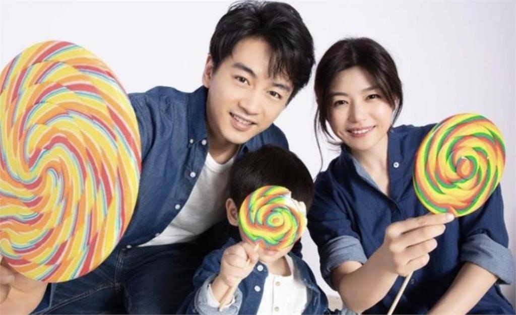 陳妍希「斷開中國前夫」告贏黑粉！陳曉「神隱前岳父葬禮」解釋了